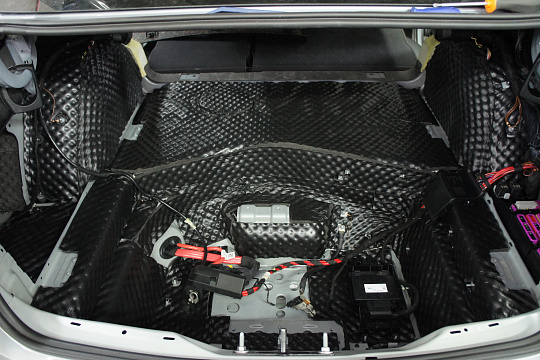 Audi A6 Шумоизоляция багажника