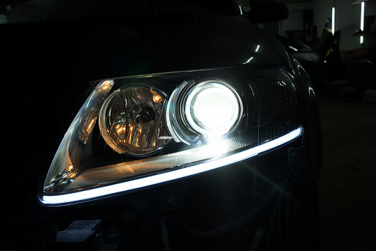 Audi A6 установка Bi-LED