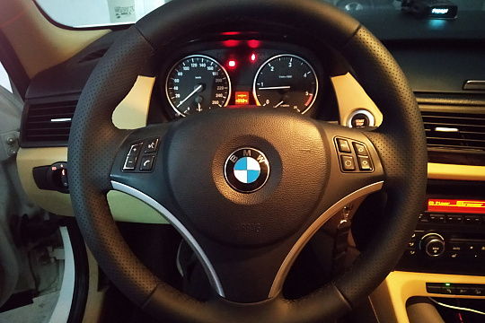 BMW X1 Перетяжка руля
